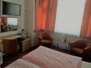 A Hotel Com Deutsches Haus Munster Hotel Munster Im Heidekreis