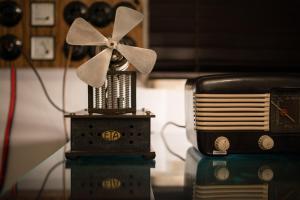 Nikola Tesla by mythings