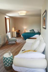 Auberge D'Ailhon, Chez la Marthe x Bistro D'Ailhon photo 9