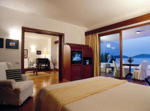 Premium Hotel/Bungalow Suite Sea View