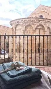 Casa Santa Maria la Nueva con GARAJE y AIRE ACONDICIONADO - Zamora