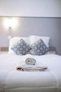 Hotels Hotel Pedussaut : Chambre Quadruple