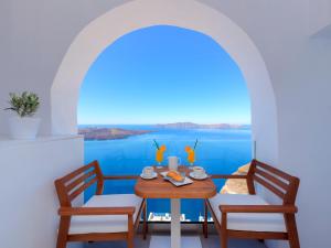 Iriana Suites Santorini Greece