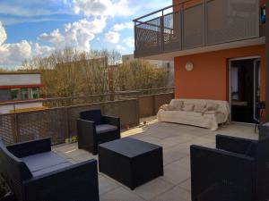 Chic apart with terrace in Paris photo 6