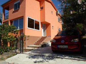 Апартамент с двумя спальнями "Holiday home Orange"