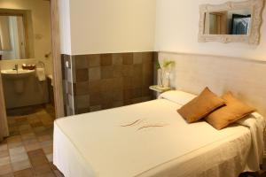 Deluxe Double Room with Spa Bath  room in Campomar Playa