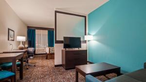 Best Western PlusExecutive Residency Elk City