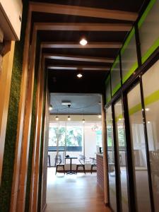 Sleepbox Hotel