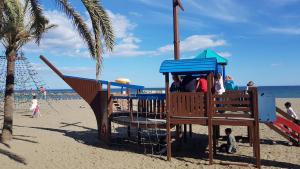 Apartamentos Cristamar Centro y Playa