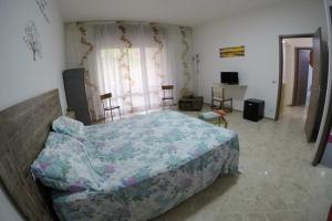 Camera Quadrupla Luxury