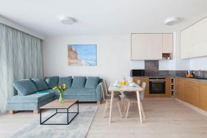 Raval Apartments - Fresh Turquoise