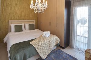 Signature Athens Residence, 130 sqm, Near Metro