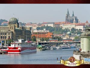 Botel Albatros hotel, 
Prague, Czech Republic.
The photo picture quality can be
variable. We apologize if the
quality is of an unacceptable
level.