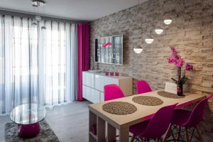 APARTAMENT ELEGANCE PINK