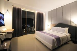 Phòng Loại Sang Giường Đôi (Deluxe Double Room)