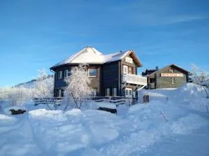 Arctic Polar Holiday Village - 基尔匹斯扎我维
