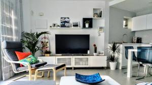 Nuevo y acogedor duplex frente al mar