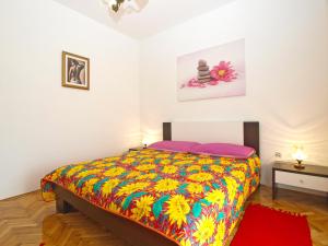 Apartments Blazenka 1270 