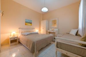 Studio (3 Adults) room in Villa Aegeon