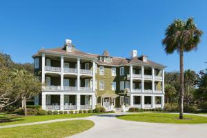 371 Riverview Drive, Jekyll Island, Georgia, 31527, United States.