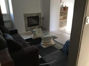 Maison entière tout équipé 4 chambre possibilité de 10 couchage Venaco Centre Corse
