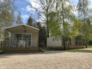 Campings Camping Porte des Vosges : photos des chambres