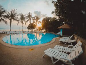 Coral Bungalows hotel, 
Koh Phangan, Thailand.
The photo picture quality can be
variable. We apologize if the
quality is of an unacceptable
level.