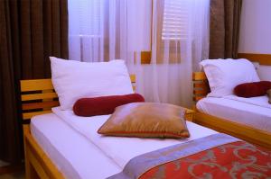 Triple Room room in Hotel Berr