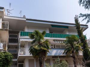 Apartment Pical