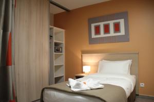 Hotels The Originals Boutique, Hotel l'Occitan, Aubagne : photos des chambres