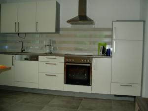 Haus Panorama, Johanna Pfluger, Kirchdorf 56, A-6335 Thiersee