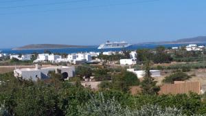 Narkissos Studios Paros Greece