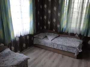 Бунгала Камена - Bungalows Kamena - Yavornitsa