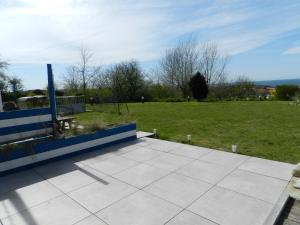 Hotels Hotel Le Vivier WISSANT - Vue Mer - Cote d'Opale - Baie de Wissant - 2CAPS : Chambre Double avec Terrasse - Vue sur Jardin