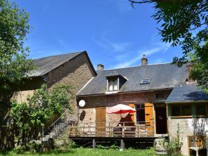 Maisons de vacances Holiday Home in Gacogne with Garden Terrace Barbecue : photos des chambres