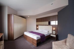 Family Junior Suite room in Respublika Apart-hotel