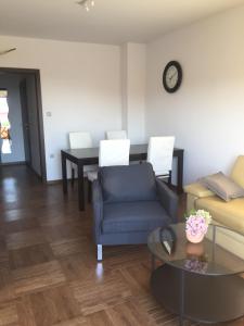 Petiva House