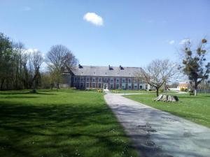 Villages vacances Domaine De Sery : photos des chambres