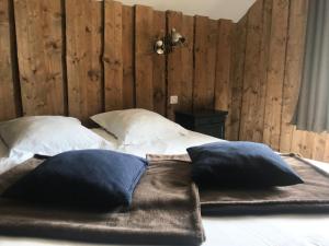 B&B / Chambres d'hotes Chez Jeanmyvonne : Chambre Familiale