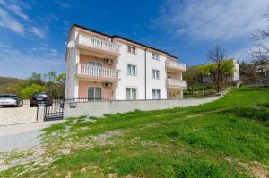 3 star apartement Apartments Maravera Povile Horvaatia
