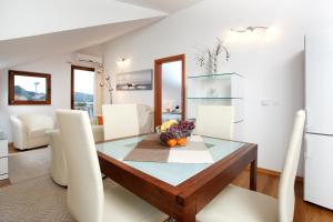 Apartments Tisno - Villa Mare