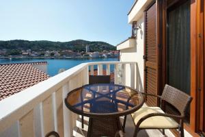 Apartments Tisno - Villa Mare