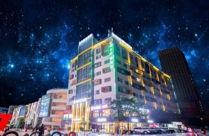 Wyndham Grand Plaza Royale Colorful Yunnan Kunming Hotel In - 