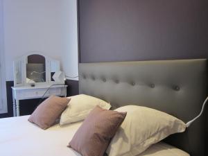 Hotels Amiral-Fondary : photos des chambres