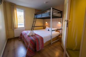 Hotels Fasthotel Annecy : photos des chambres