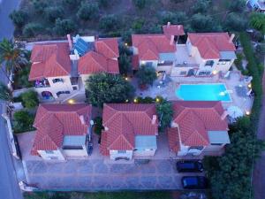 Finikes Apartments Messinia Greece