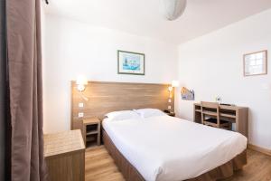 Hotels Logis Le Relais Marine : Chambre Double Supérieure