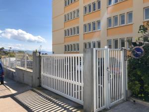 Appartements studio pieds dans l’eau : photos des chambres