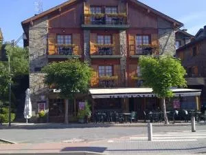 Hotel Esquirol - Font-Romeu-Odeillo-Via