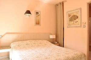 Hotels Hotel Les Mazets Des Roches : photos des chambres